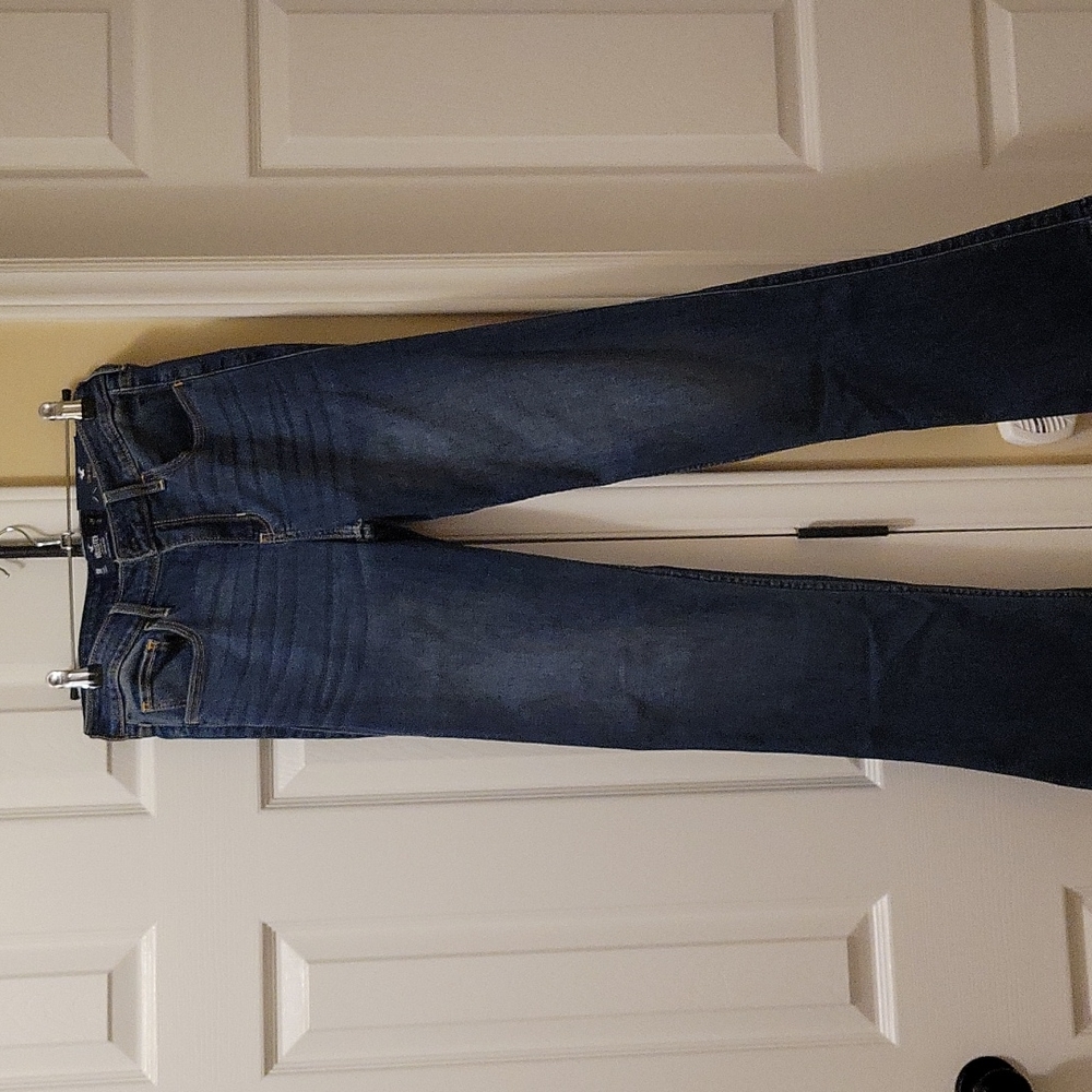 New women's Hollister pants